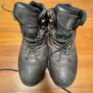 Hi-Tec waterproof hiking boots